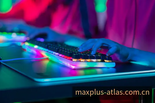 MAX+电竞历史赛事与赛季档案展示图